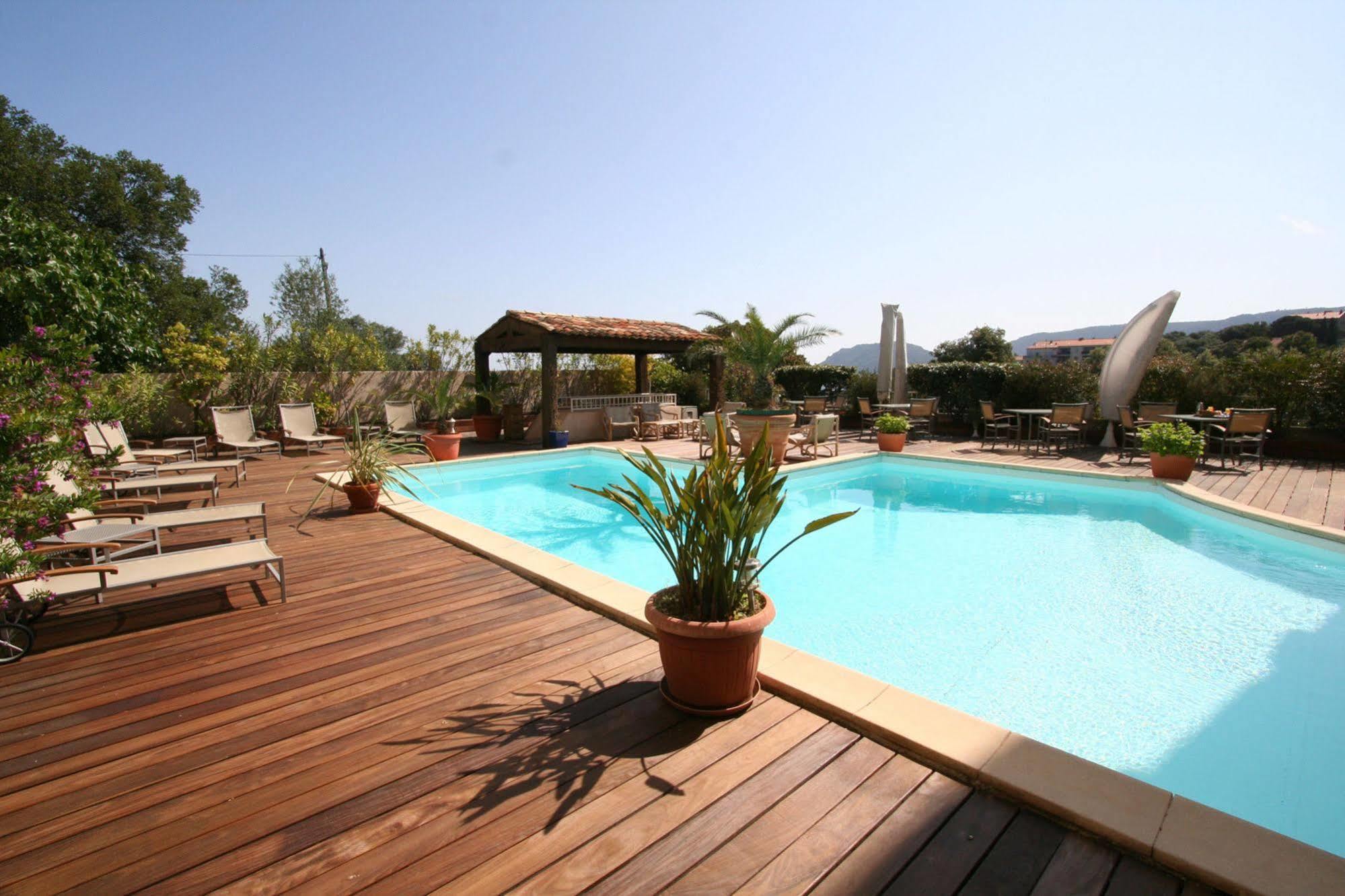 Hotel Le Tilbury Porto-Vecchio  Exterior foto